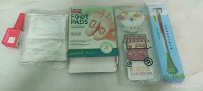 100% Merbal & Gentle Ingredient Detox Foot Pads (BUY 1 GET 1 FREE)