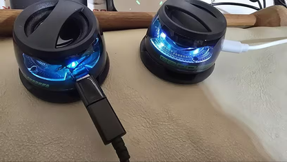 MagBeat | Mangnetic Bluetooth speaker